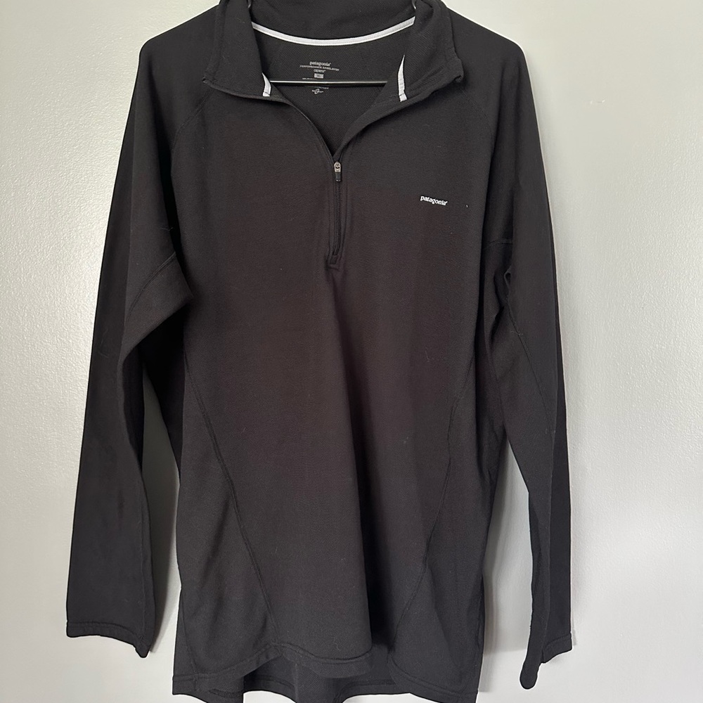 Mens Patagonia base layer xl